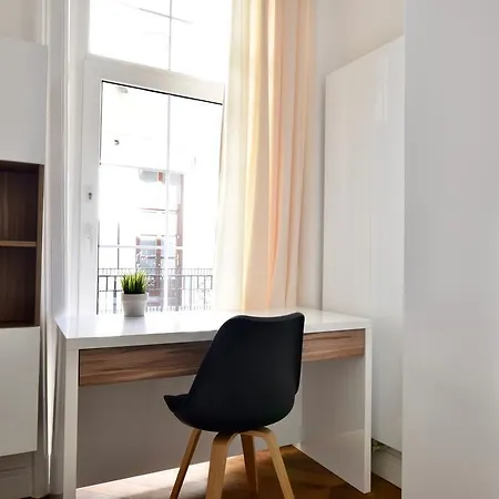 Luxury By Hi5 - Bazilika * Budapest