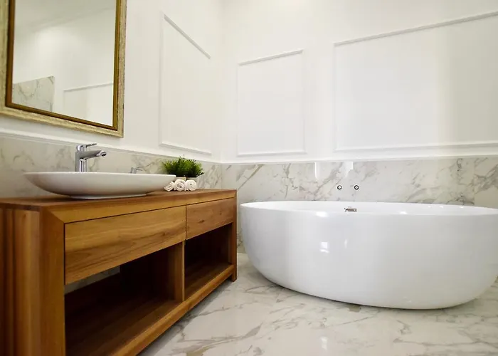 Luxury By Hi5 - Bazilika * Budapest